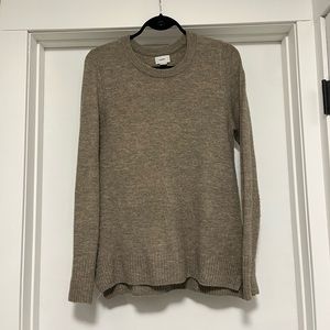 Old Navy sweater